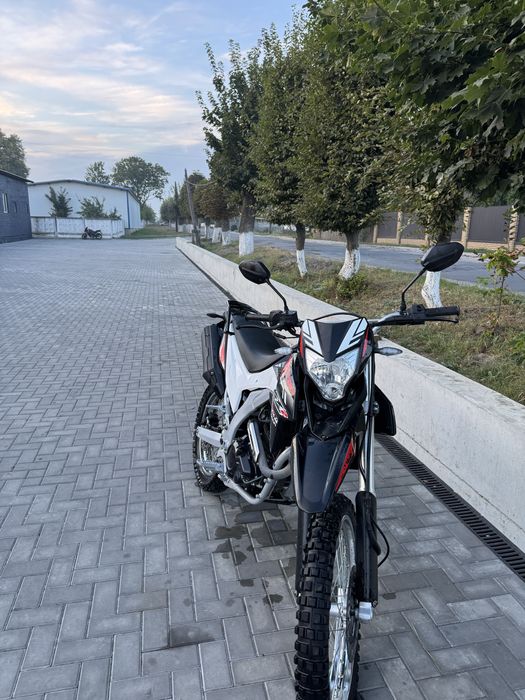 Мотоцикл Loncin Lx250-GY3