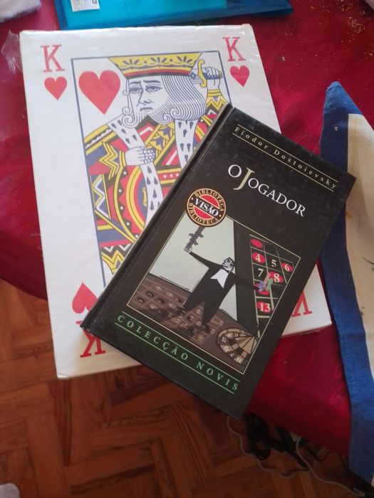 O jogador-Dostoievsky-Novis-1ediçao5E-Bola IVouga Anti-Stress5EDesde3E