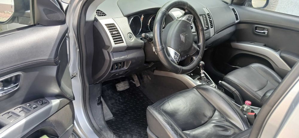 Citroen c-crosser 2010r 2.2HDI automat