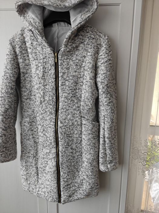 Płaszcz damski z dzianiny boucle M