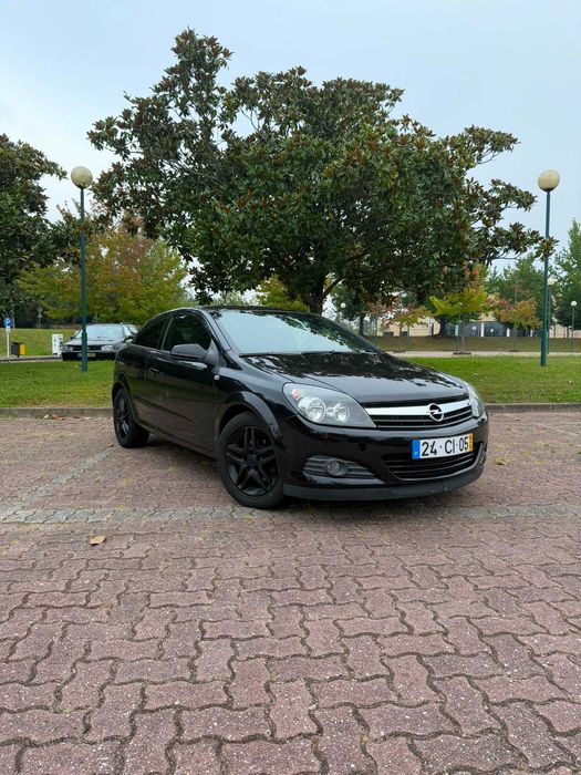 Opel Astra GTC 1.7