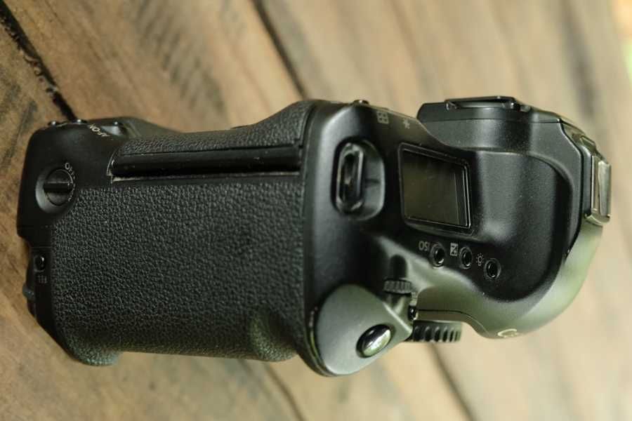 Canon 1dsIII body