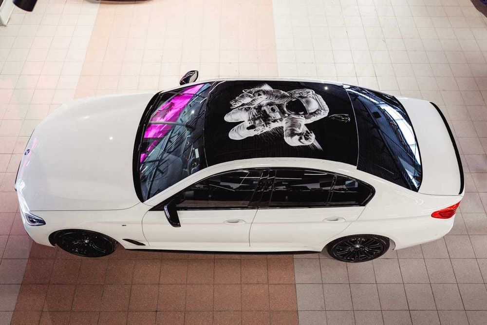 Наклейка на крышу флаг