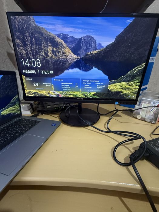 2 монітори philips 234E5QSB/01