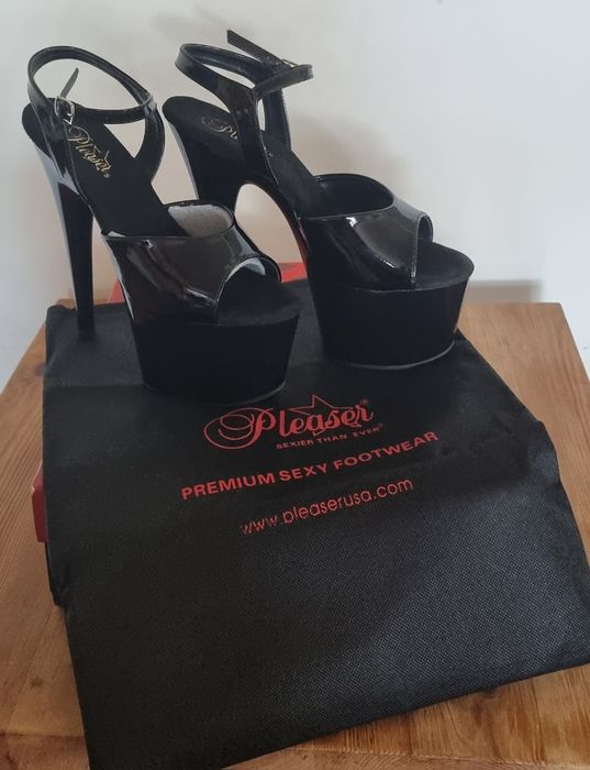 Buty Pleaser ADORE-709 Czarne Lakierowane | Stan Idealny | Oryginalne Pudełko R. 39