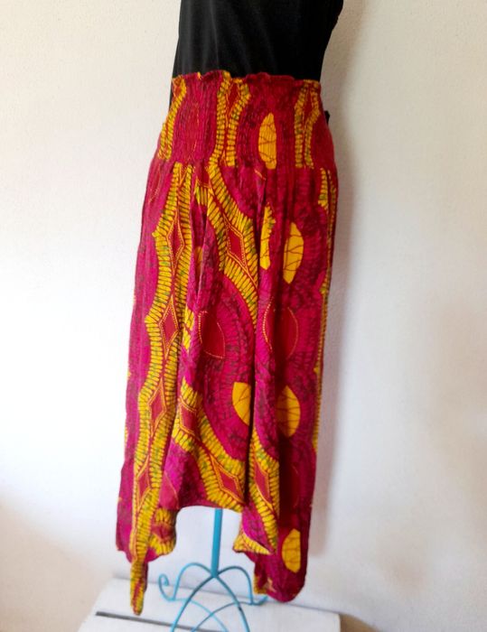 Calças Novas - India, Nepal, Capulana...