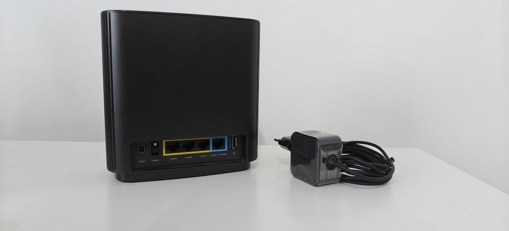 Router Mesh Wi-Fi 6 ASUS ZenWiFi AX (XT8) | Impecável
