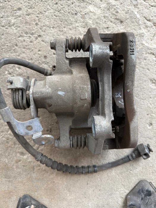 Ford Mustang 3.7 V6 - Hamulce Przód + Tył komplet