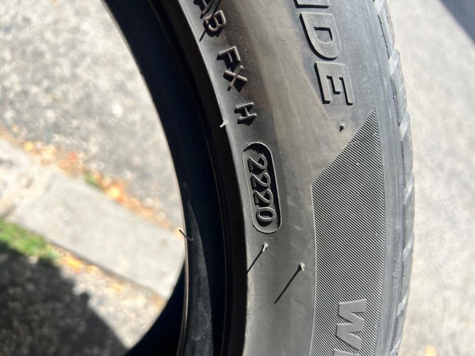 225/50/17 Hankook 2 pneus