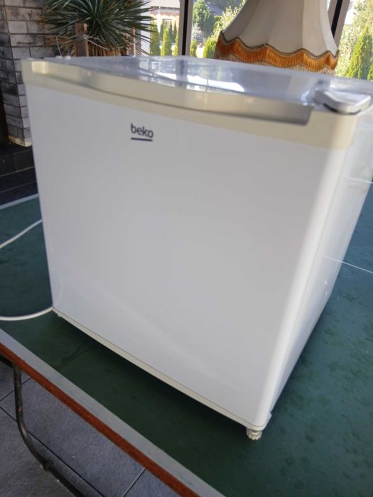 Chłodziarka Beko BK7725