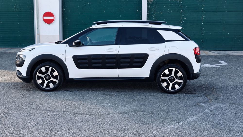 Citroen C4 1.2 Catus Shine 110cv — photo 2