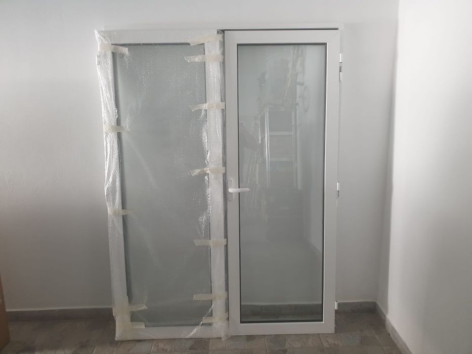 Portas em Alumínio com vidro duplo