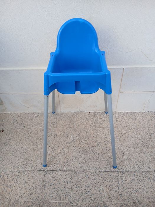 Cadeira de refeição de criança