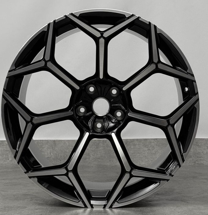 Lamborghini Urus Performance Felgi Rims Felgen 23”