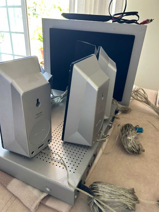 Sistema de Cinema em Casa Philips Completo
