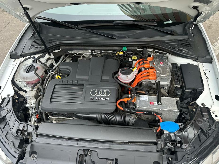 Audi A3 e-tron PHEV 2017