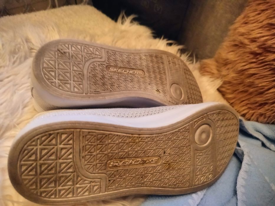 Buty Skechers  błyszczące sneakersy,
