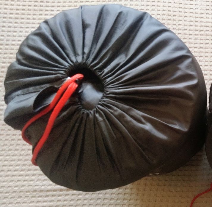 Saco cama Quechua S10 novo