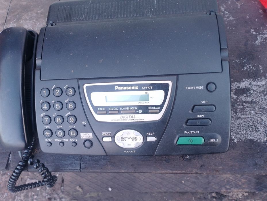 Продам телефон факс