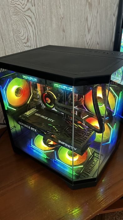 Ігровий комп'ютер i5 14600kf 32 gb Geforce rtx 5070 ssd  m2 1т