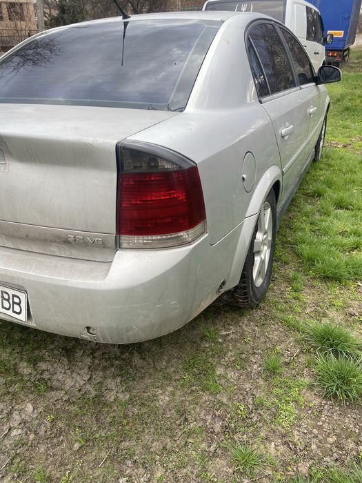 Продам Опель Вектра с 3.2 автомат