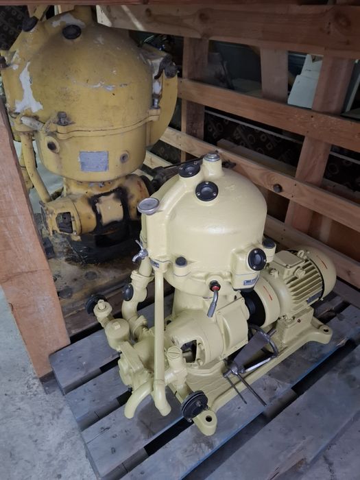 Продажа,топливных и масляных сепораторов СЦ-1,5  СЦ-3,0