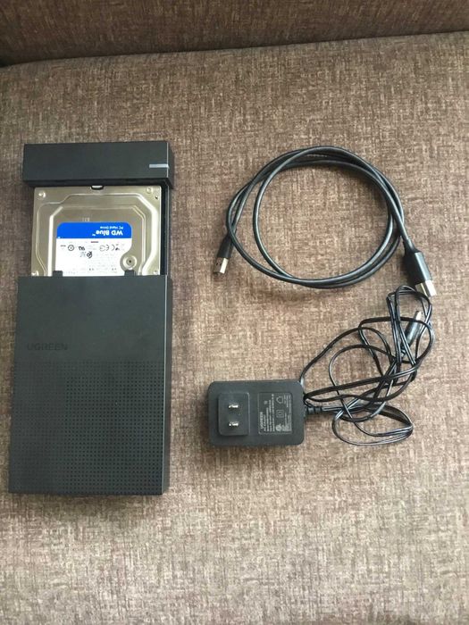 Карман для жесткого диска 3.5" от ТМ Ugreen (новый и запечатанный)