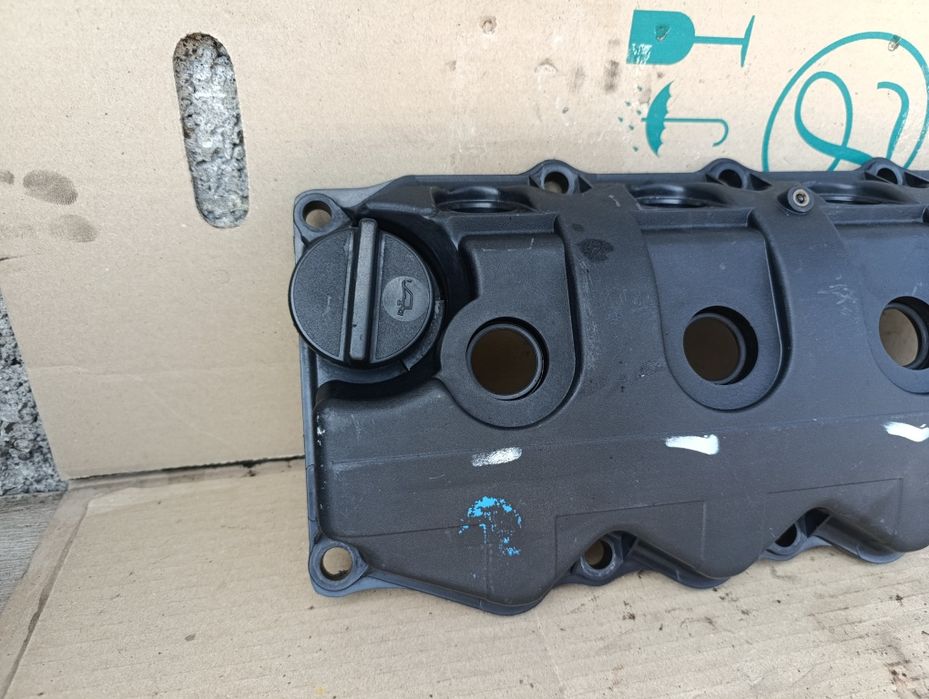 Кришка клапанів 2.2 Nissan X-trail Almera Primera альмера прімера