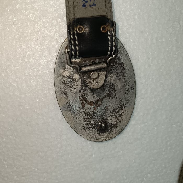 Cinto em Pele de qualidade Vintage Fivela Psicadélica Tecido em Metal