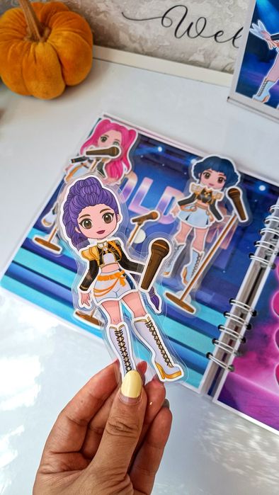 Альбом на липучках K- POP Ляльки