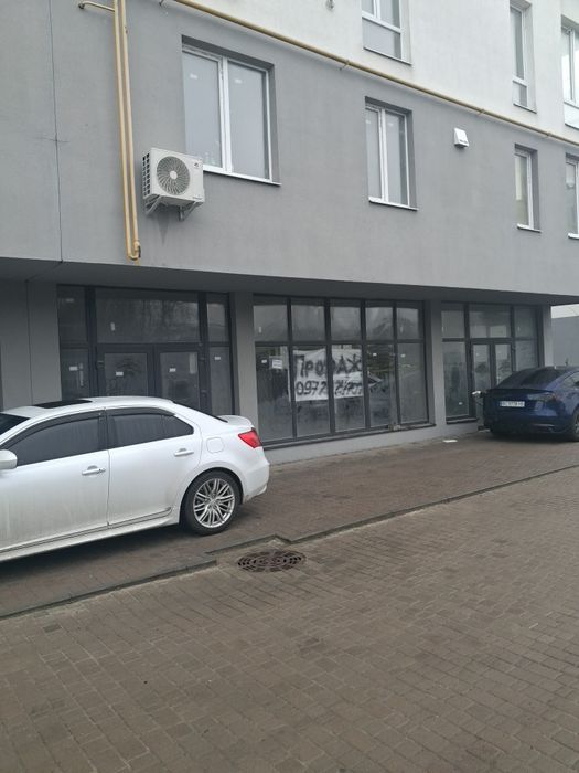 Продаж комерційного приміщення в Малехові