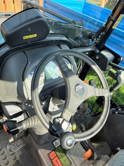 Sprzedam traktor wraz z calym sprzetem