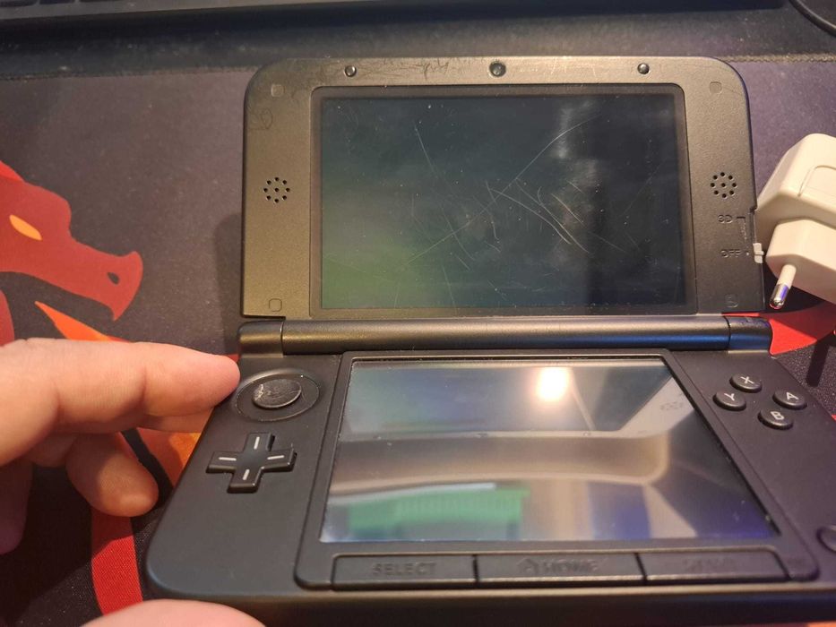 Nintendo 3DS XL cinzenta modificada 64 GB