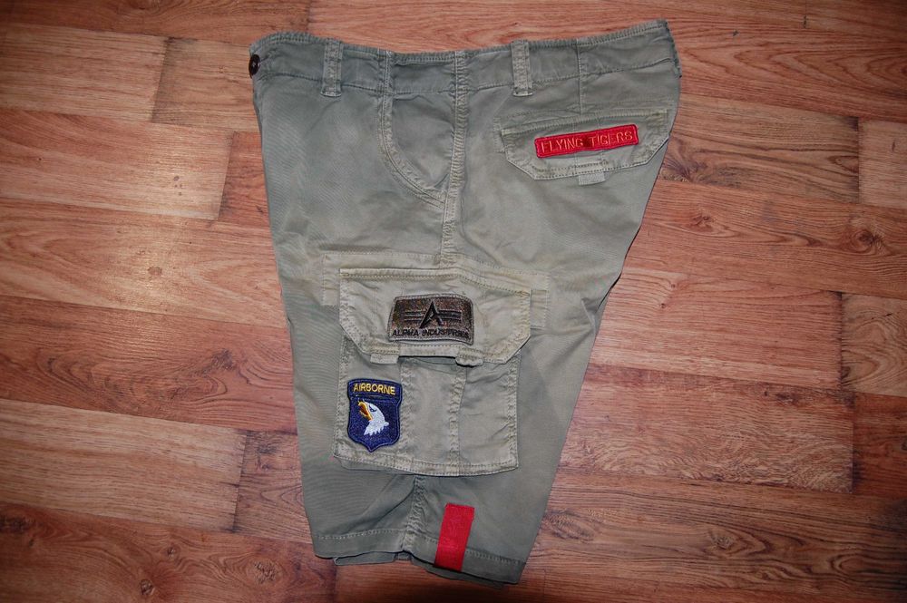 Чоловічі фірмові шорти alpha industries airborne, оригінал, 32