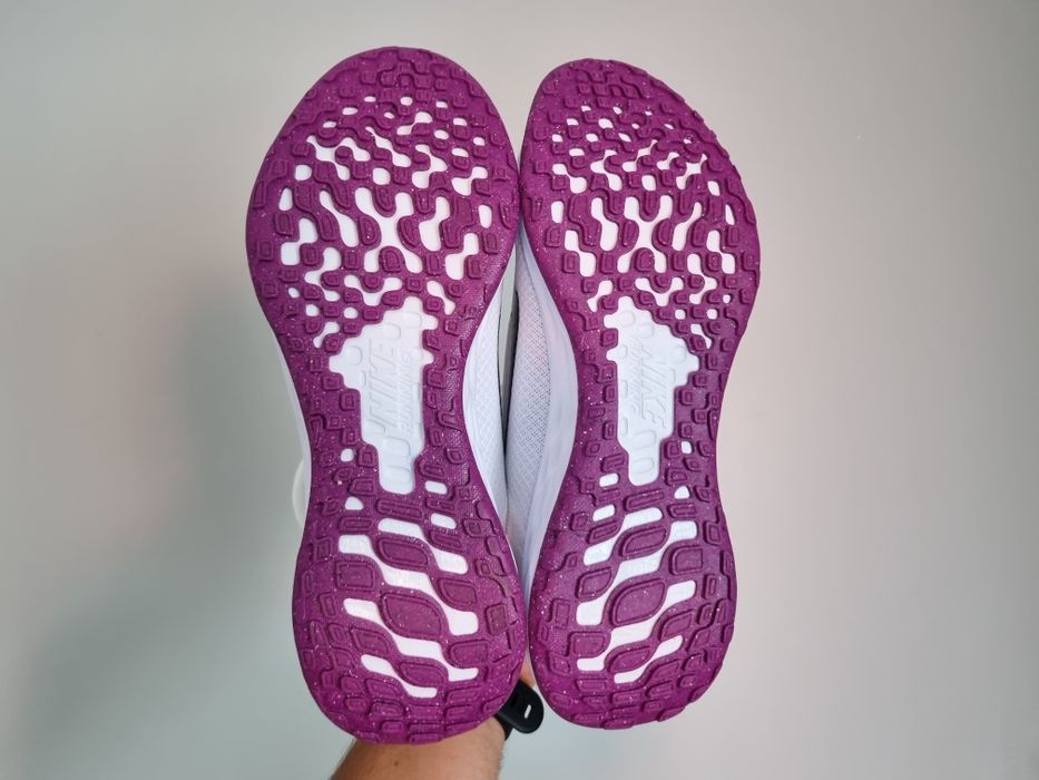 Nike Revolution 6 Next Nature damskie adidasy sportowe Run Running