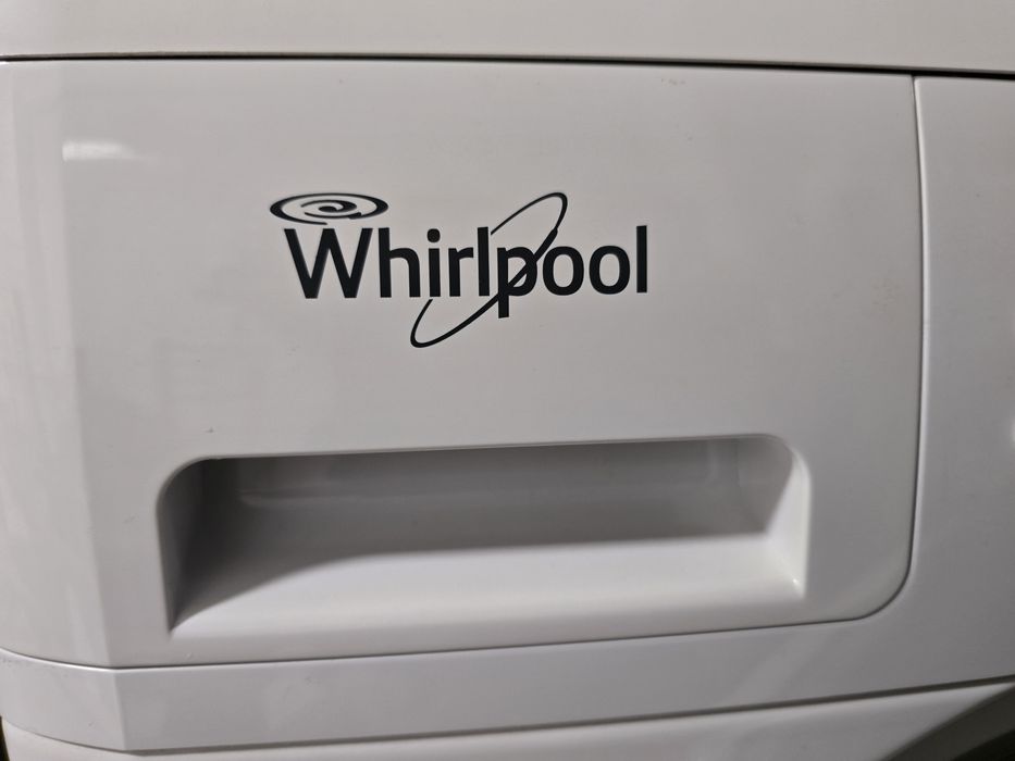 Máquina de Lavar Roupa Whirlpool, 6kg, excelente estado