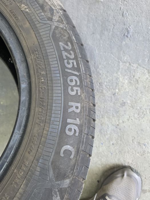 Opony letnie 225/65/16C Continental 2023r