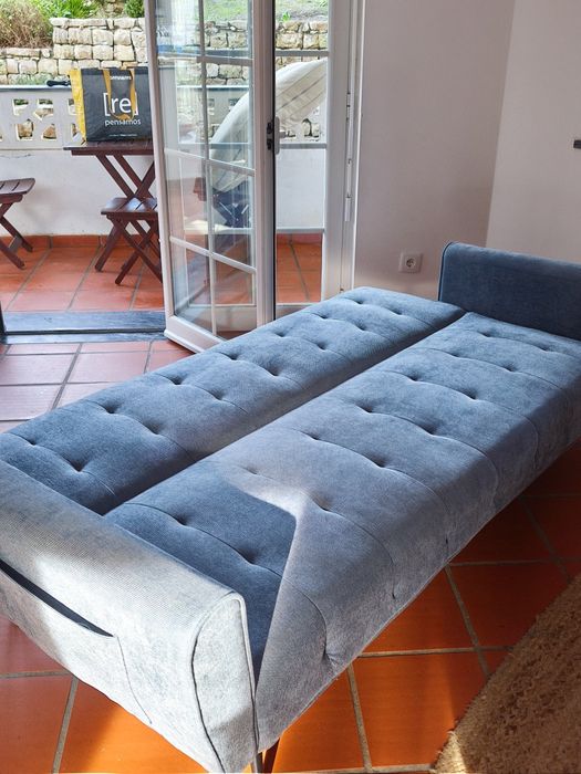 Sofá cama azul  novo