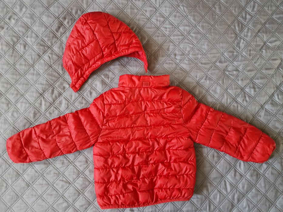 Kurtka pikowana wiosenna H&M 110/116