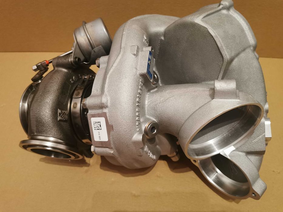 Turbosprężarki kpl BMW M50d  N57D30C 381 km