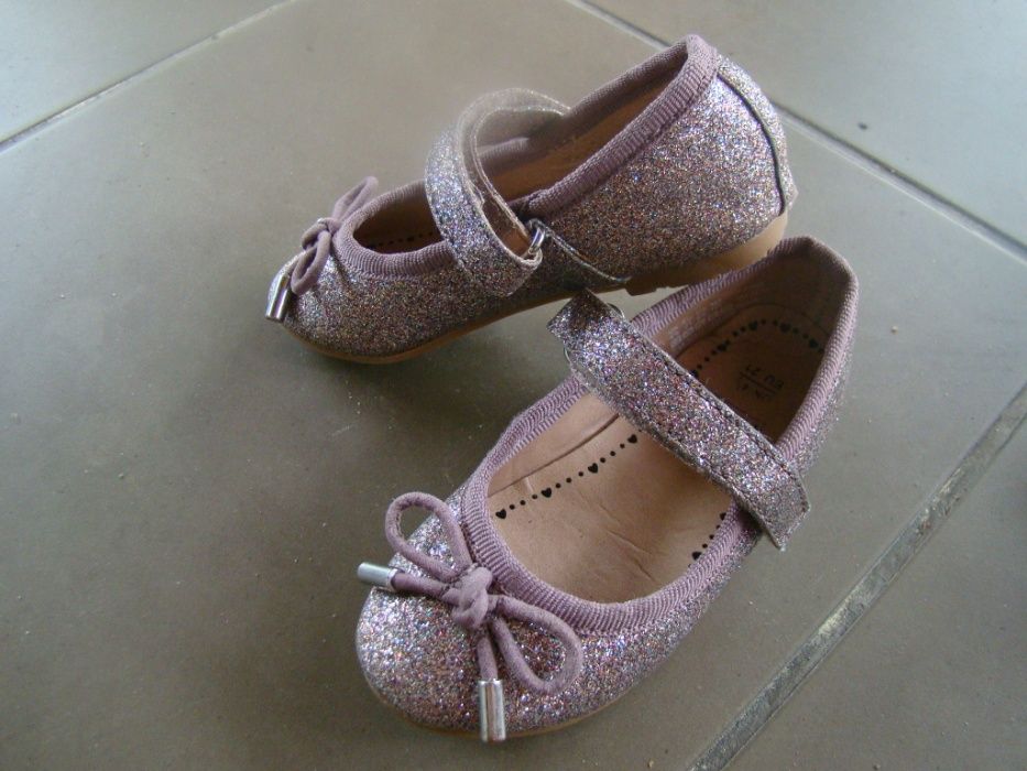 Buty brokatowe baleriny dziewczęce F&F
