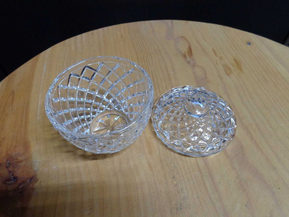 Caixa Redonda de Cristal