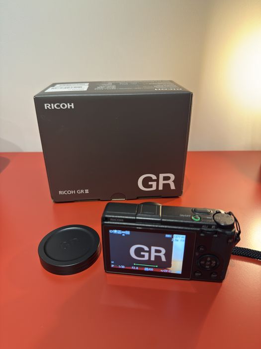 Máquina Fotográfica Ricoh GIII