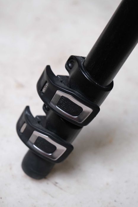 Tripé, Manfrotto 055 (tripod)