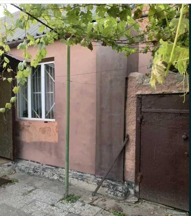 Продам дом в Песочине. Газовое отопл. Участок 9 соток  Тихий район. TB