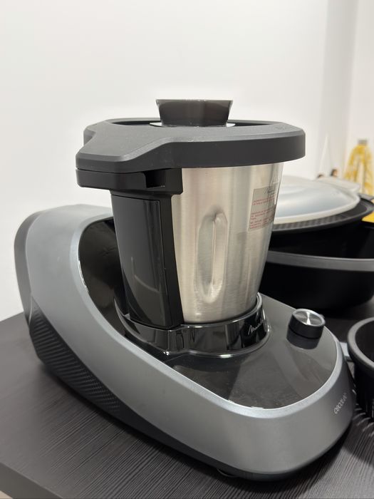 Cecotec Robô de cozinha multifunções Mambo 11090
