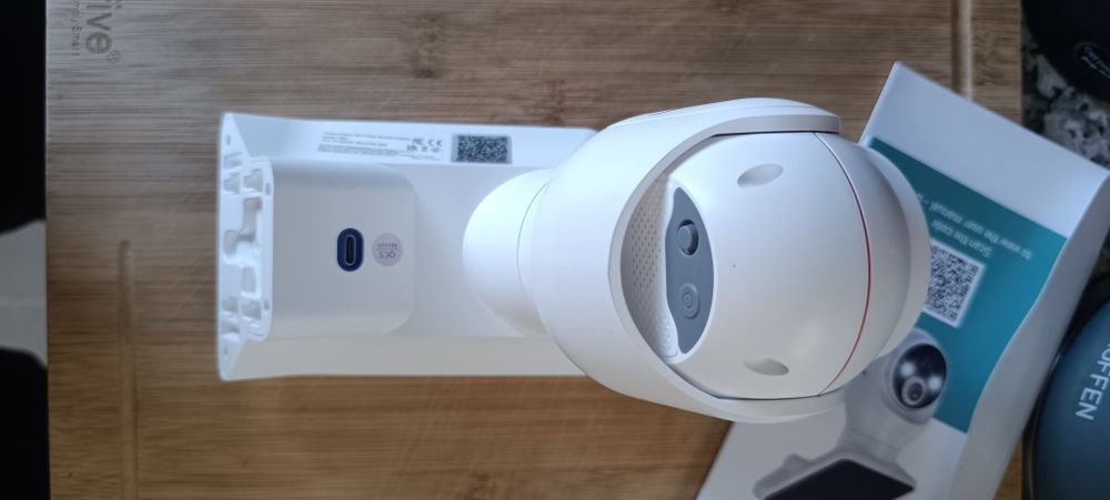 Câmera segurança WiFi com painel solar