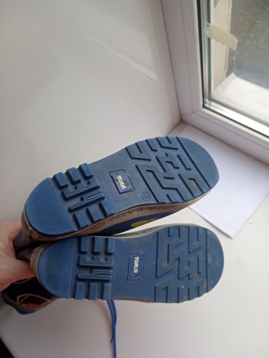 Резиновые сапоги утеплённые р.34 Tom.m