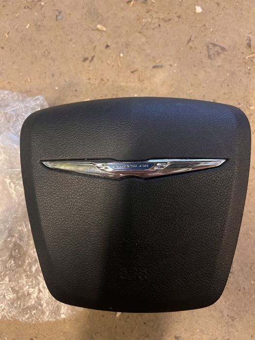 Подушка безпеки керма chrysler 300 2012 і вище