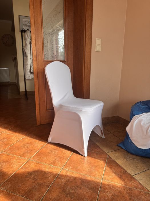 Pokrowce na krzesła bankietowe